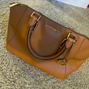Michael Kors Ciara large satchel